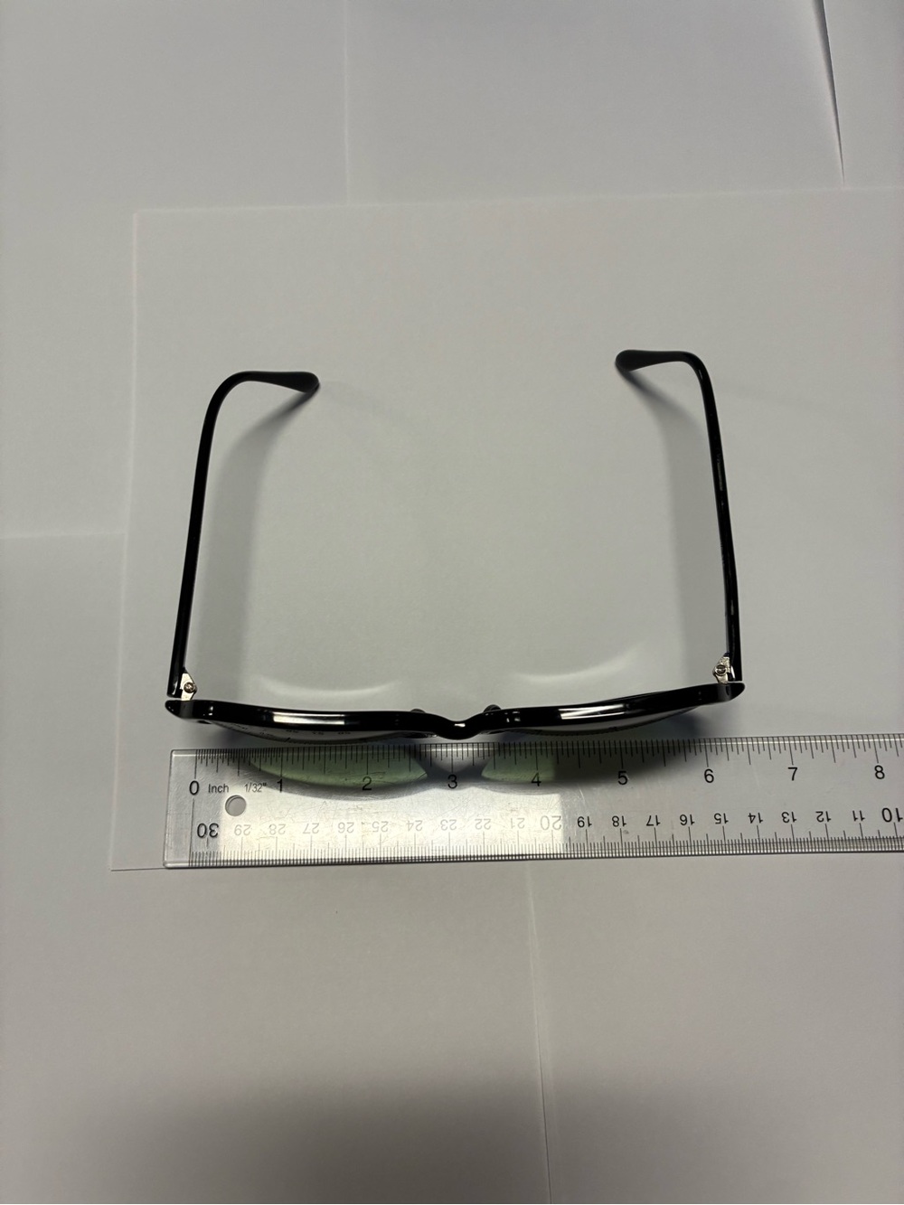 Ray-Ban Women's Black Frame with Dark Lenses Sunglasses made in France - Picture 12 of 12